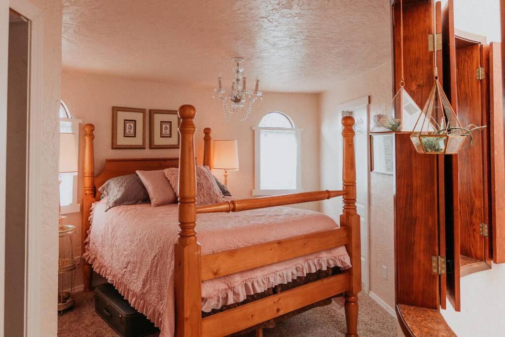 Lavender Castle Villa Sequim Exterior foto